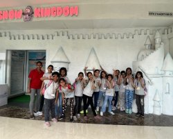 Std IV Field Trip 2023-24 to Snow WOrld with 12D experience and McDOnald's kitchen visit at R City mall